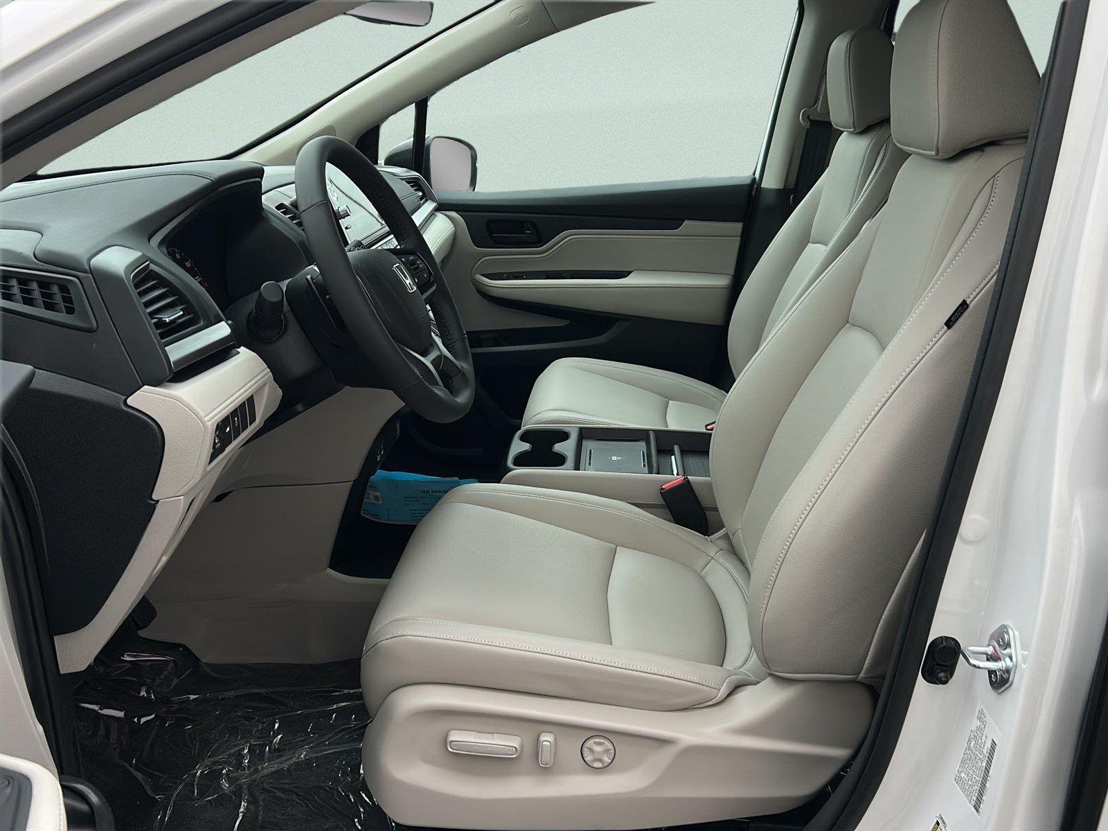 New 2027 Platinum White Pearl Honda EX-L image 20