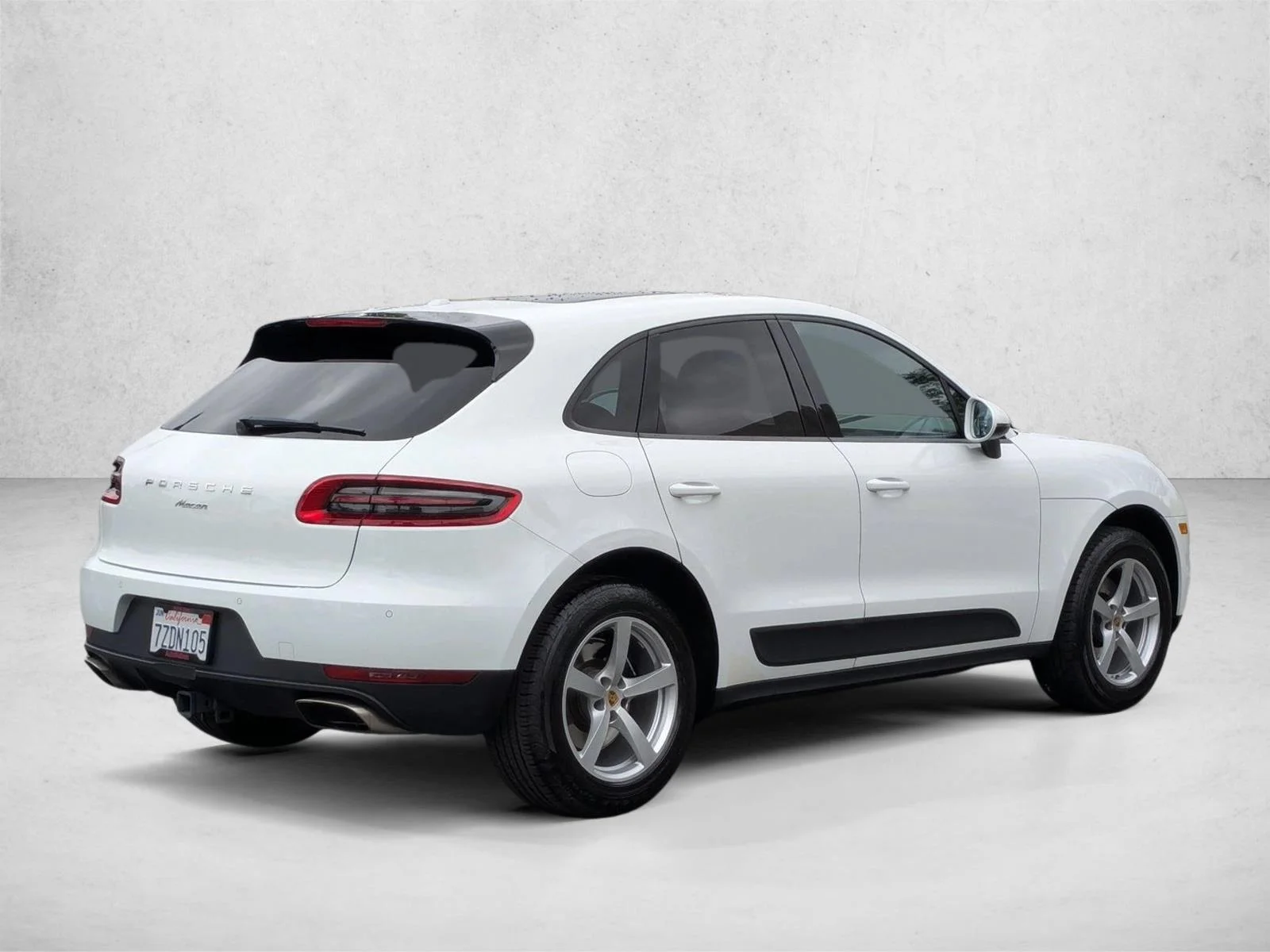 Used 2017 White Porsche  image 6