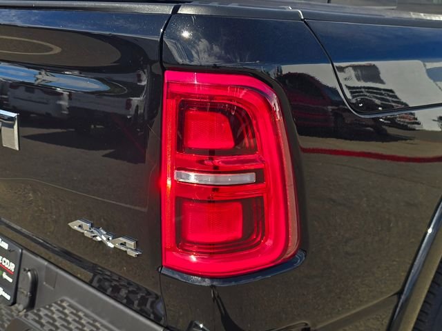New 2026 Diamond Black Crystal Pearl-Coat Exterior Paint RAM Limited image 43