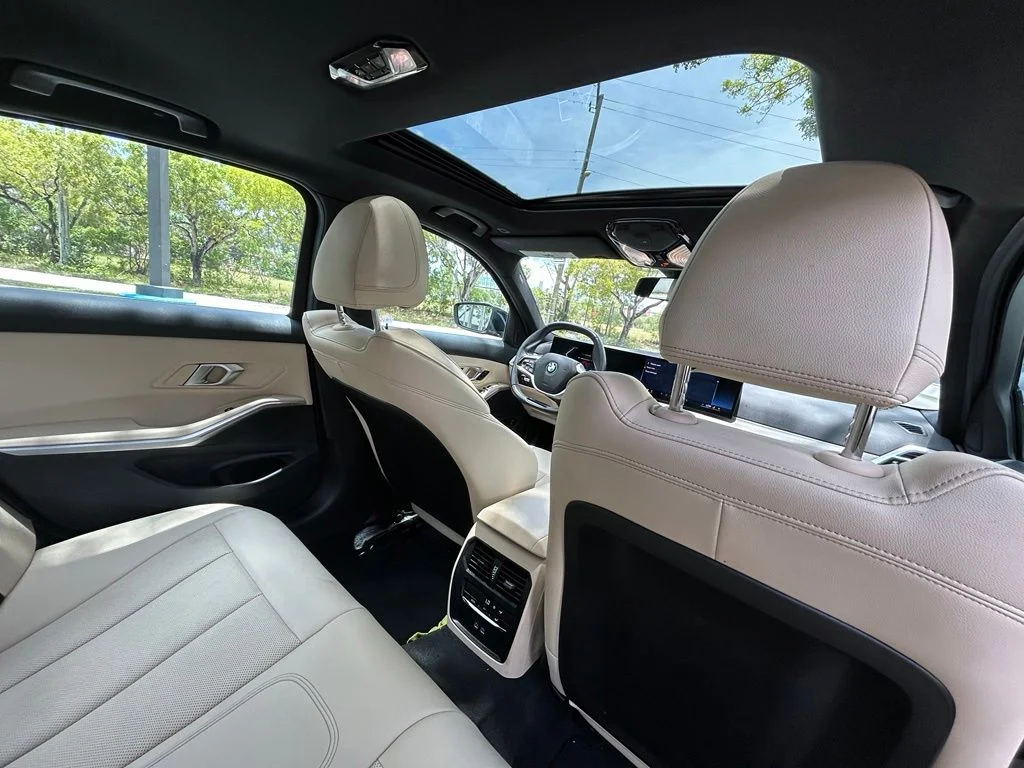Used 2025 Black BMW 330i image 34