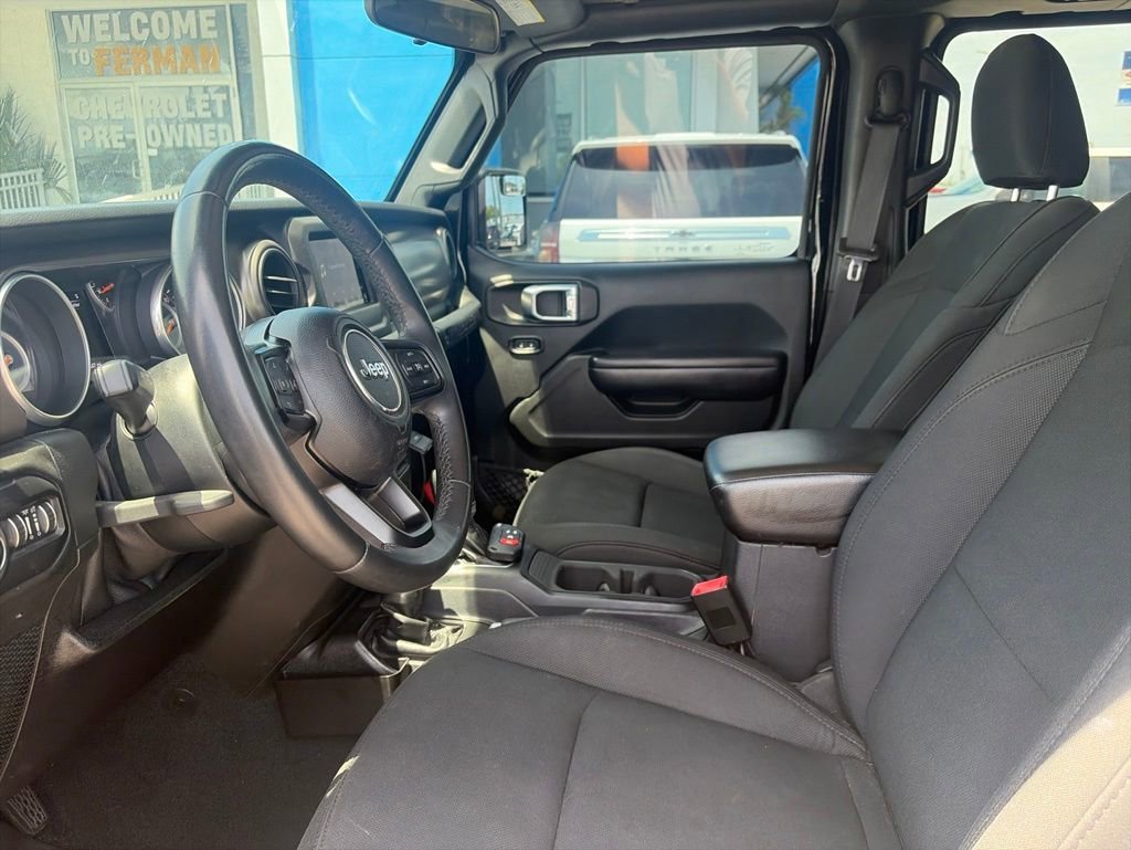 Used 2018 Black Jeep Sport S 4x4 image 12