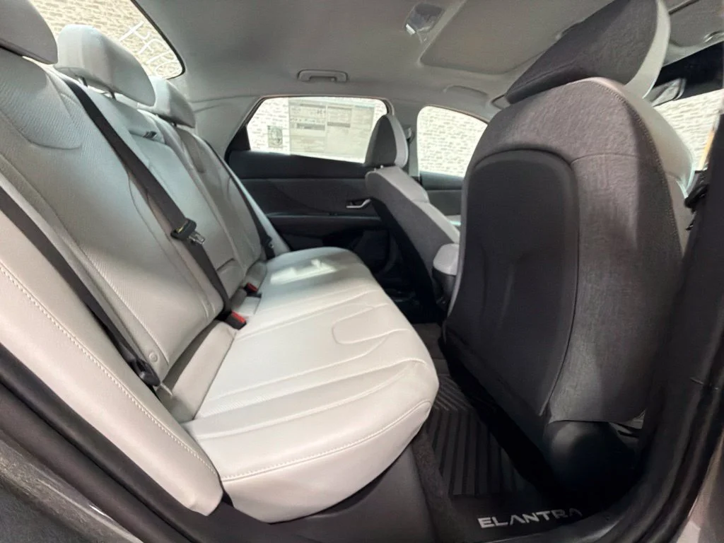 New 2026 Amazon Gray Hyundai SEL Sport Plus image 15