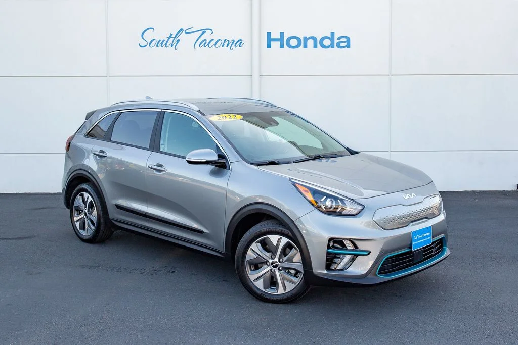 Used 2022 Kia Niro EX with VIN KNDCC3LG7N5118748 for sale in Tacoma, WA