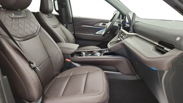 New 2026 Carbonized Gray Metallic Ford Platinum™ image 52