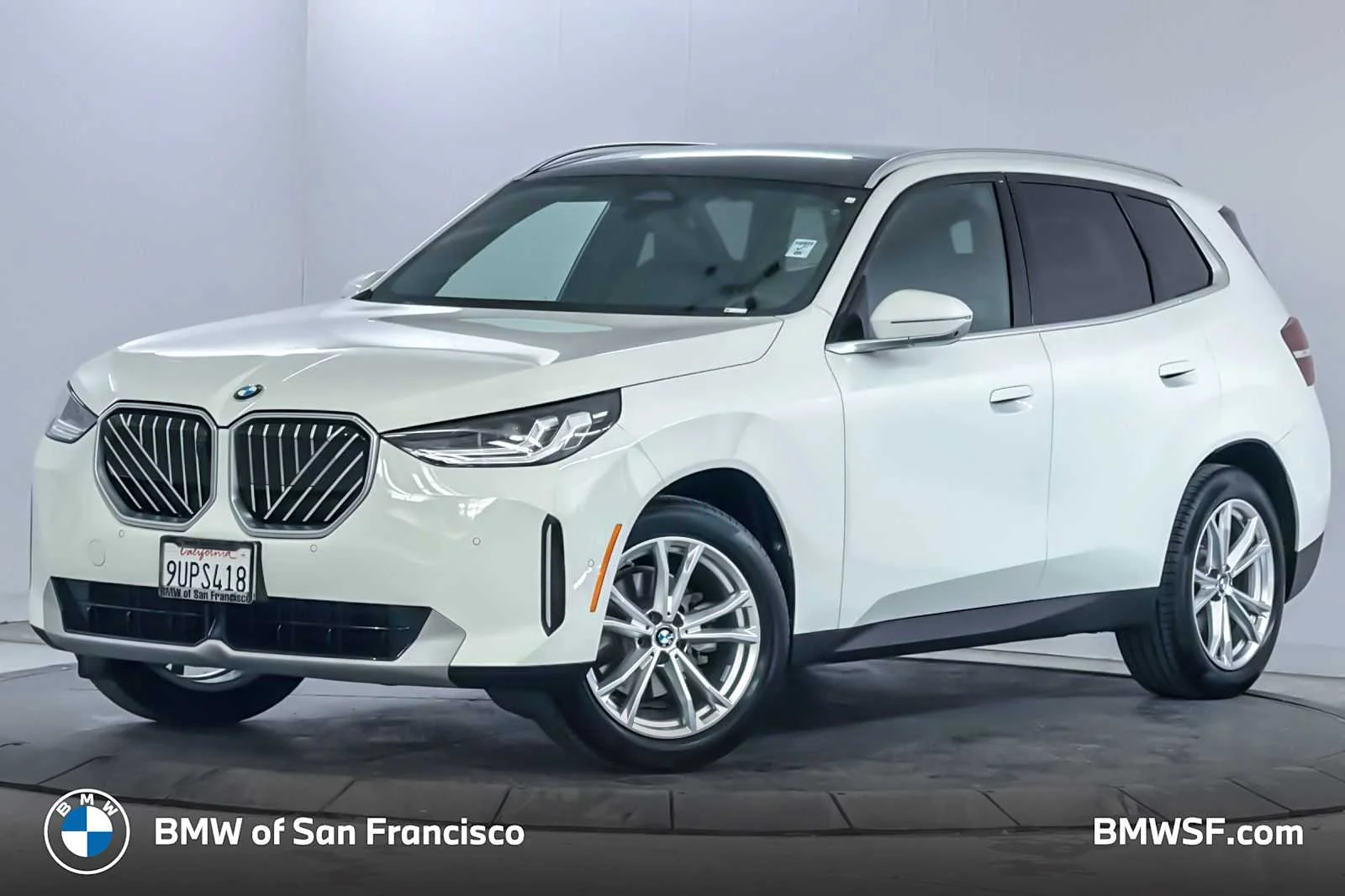 2025 BMW X3 30 XDRIVE's photo