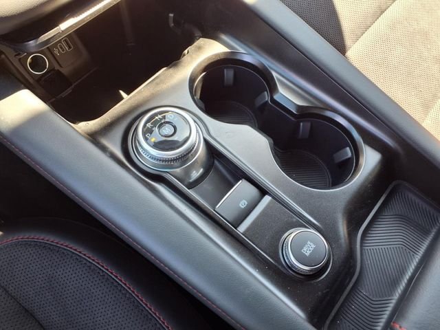 2025 Ford Explorer ST - Photo 17