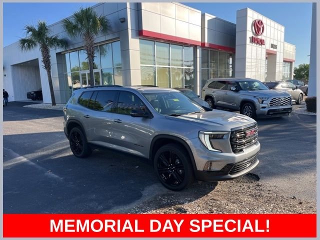 2025 GMC Acadia Elevation FWD's photo