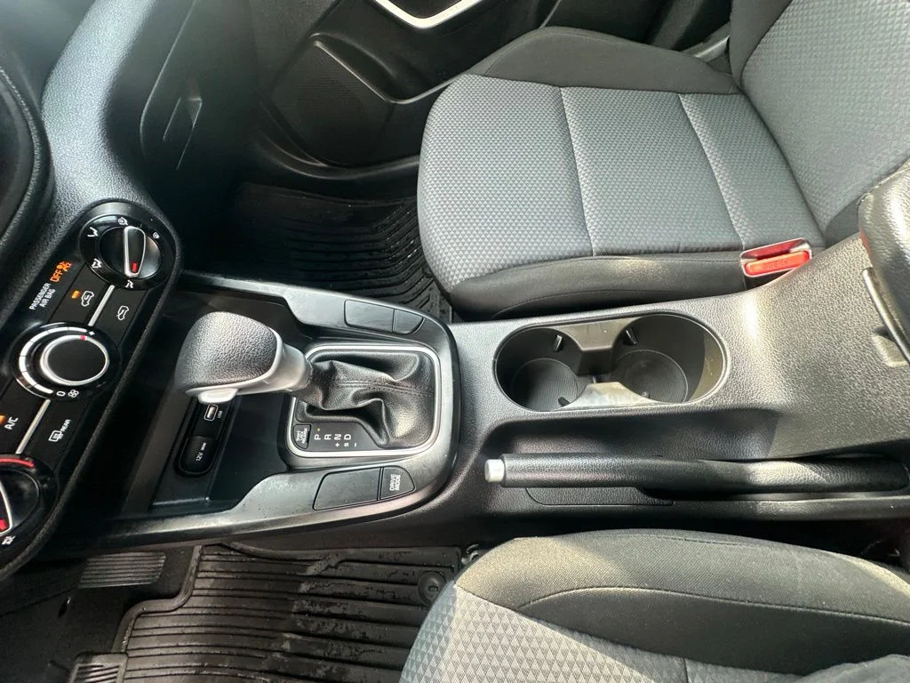 Used 2023 Black Kia LX image 18