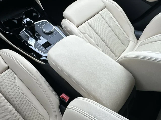Used 2023 Black BMW xDrive30i image 22
