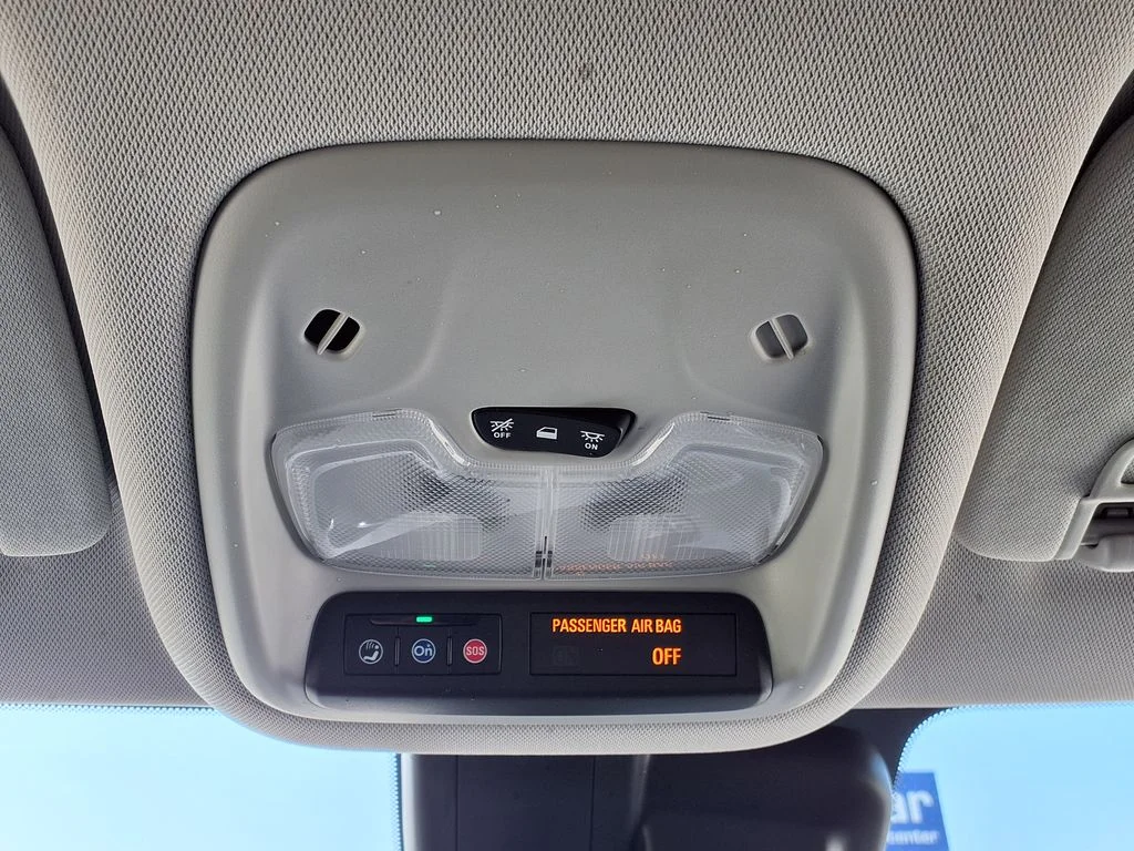 Used 2025 Black Chevrolet LT image 27