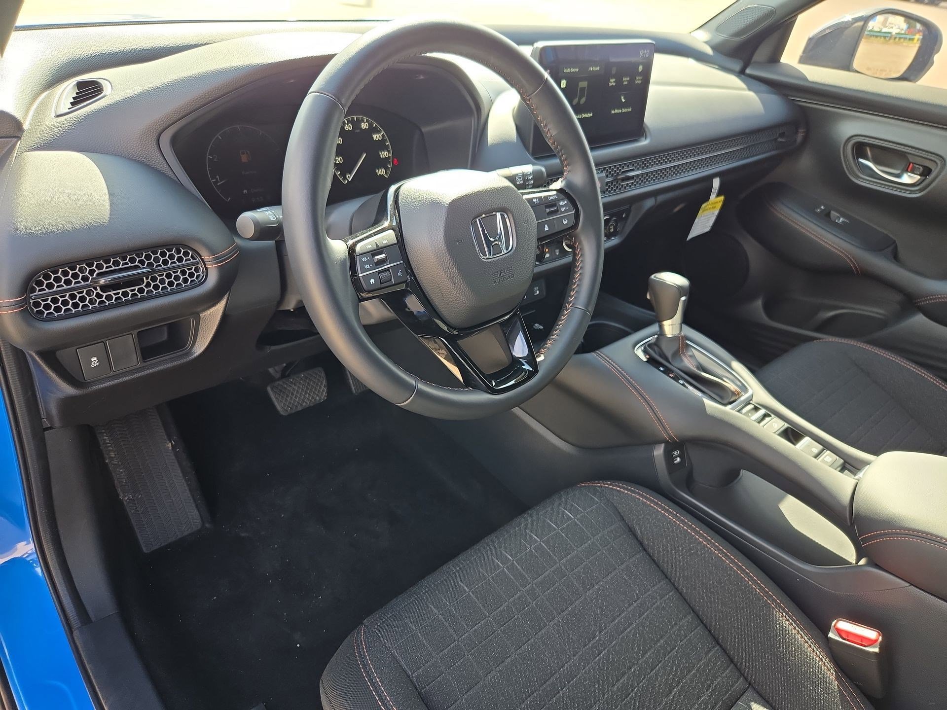 2026 Honda HR-V Sport - Photo 11