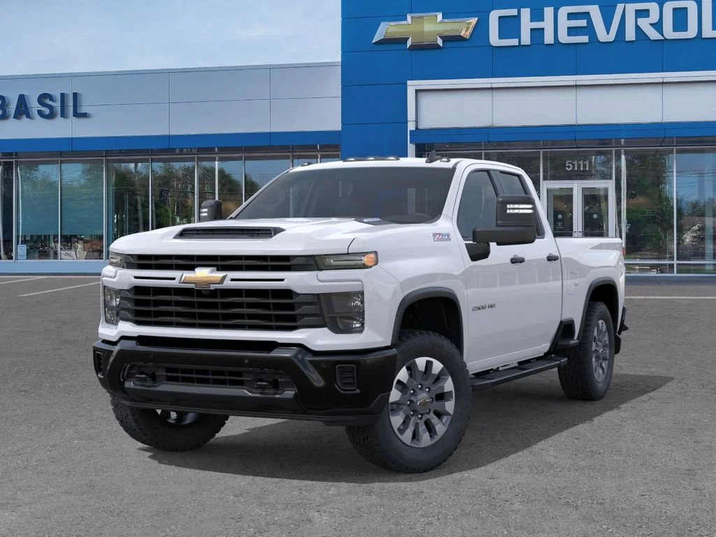 New 2026 Summit White Chevrolet Custom image 6