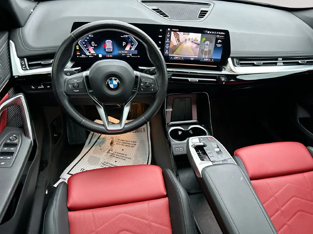 Used 2023 Silver BMW xDrive28i image 25