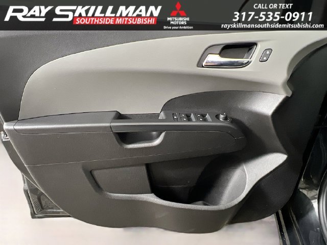 Used 2015 Gray Chevrolet LTZ image 28