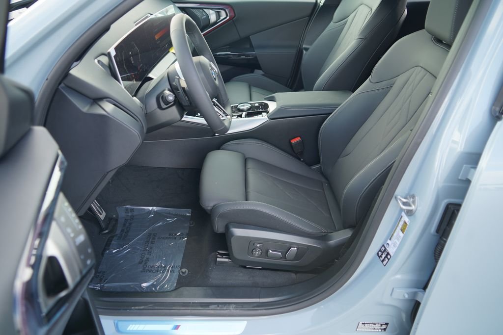 New 2026 Brooklyn Grey Metallic BMW 30 xDrive image 9