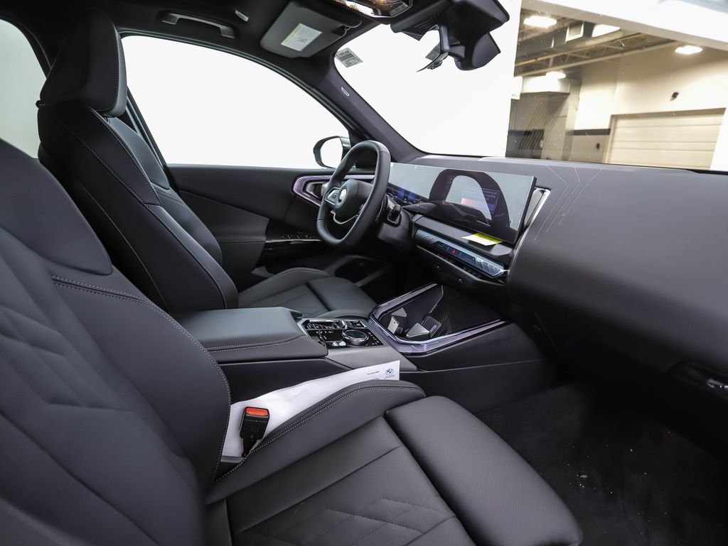 New 2026 Black Sapphire Metallic BMW 30 xDrive image 30