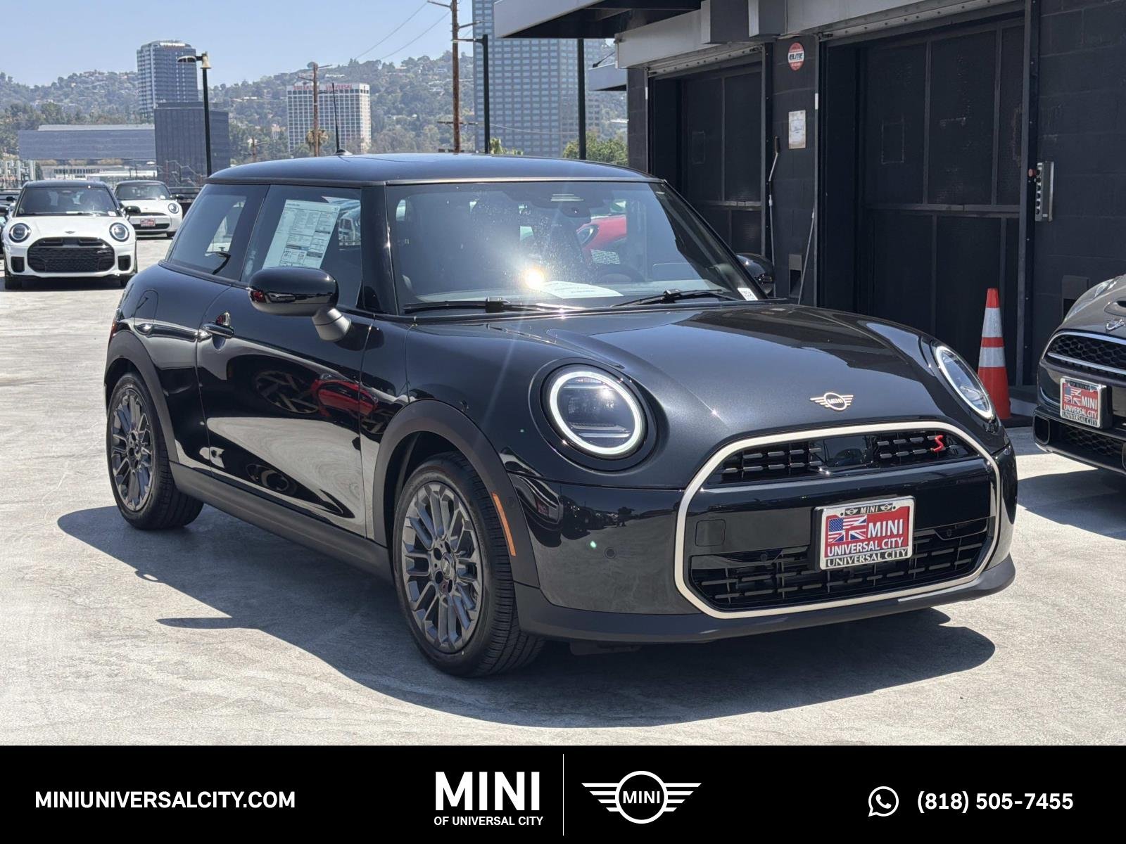 2026 MINI Hardtop Cooper S Signature's photo