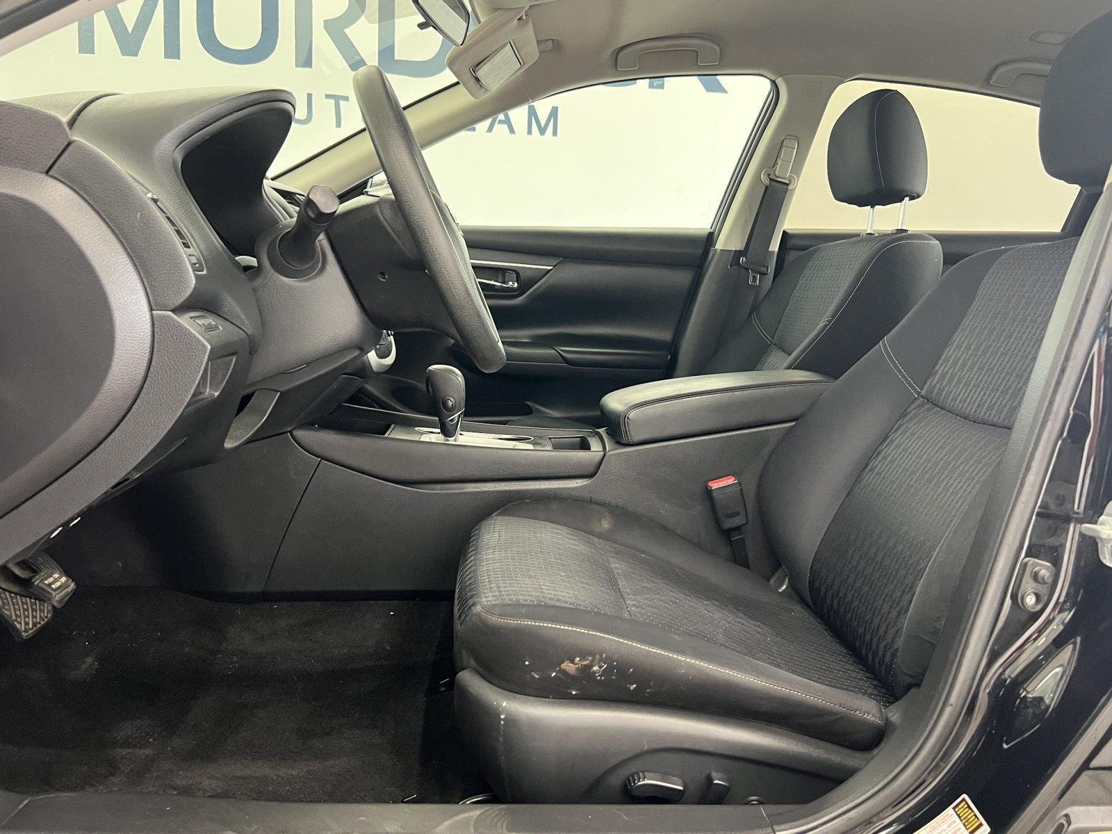Used 2016 Super Black Nissan 2.5 S image 12
