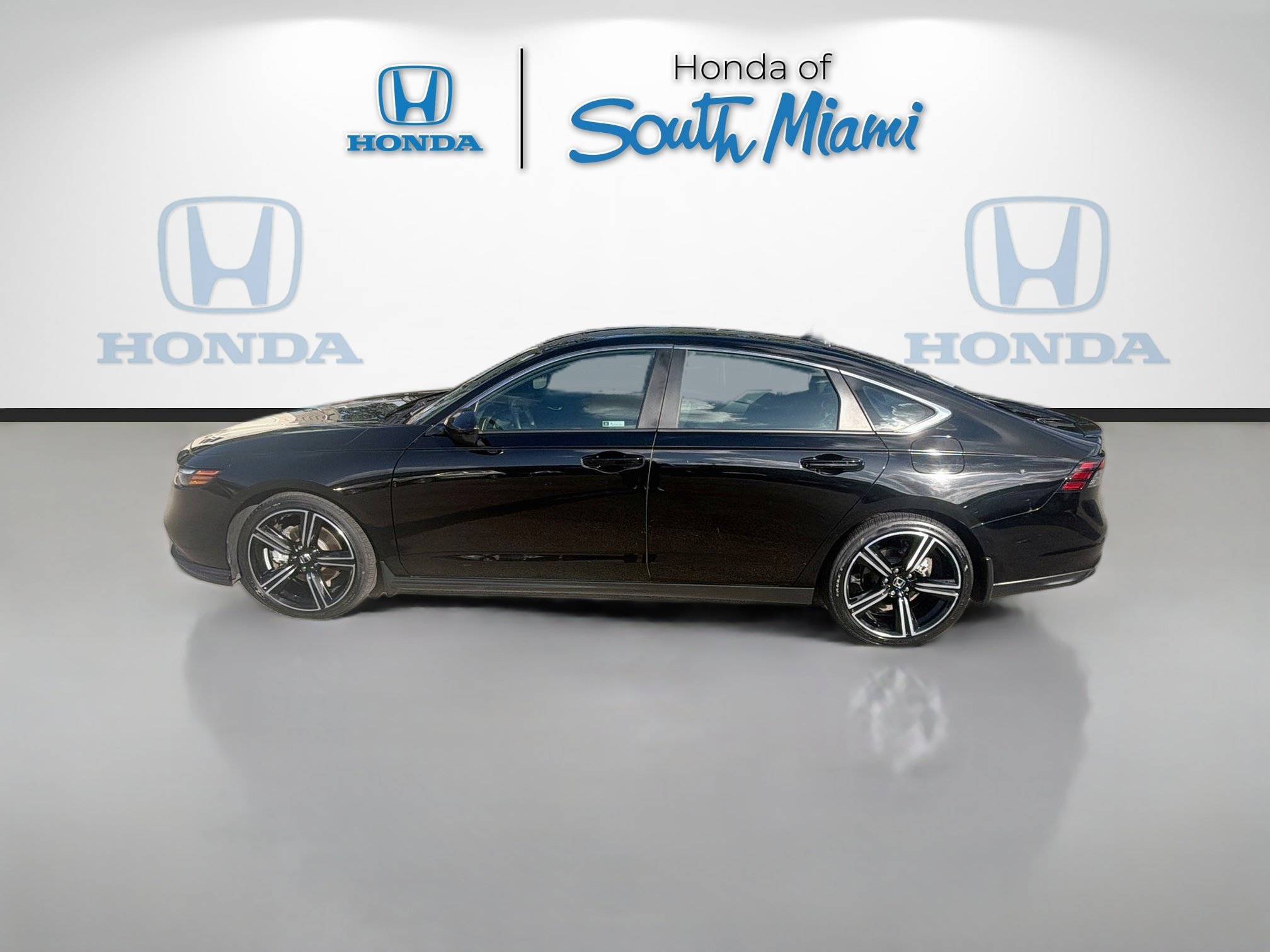 Certified Used 2024 Crystal Black Pearl Honda HYBRID SPORT image 4