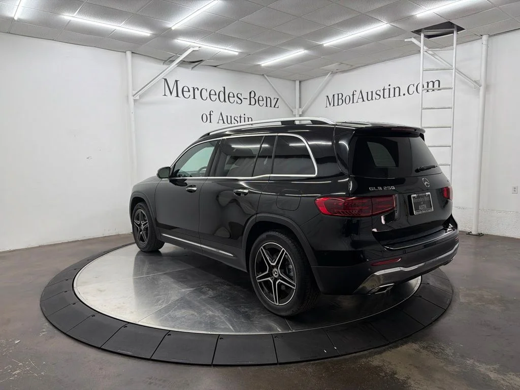 New 2026 Black Mercedes-Benz GLB 250 image 5