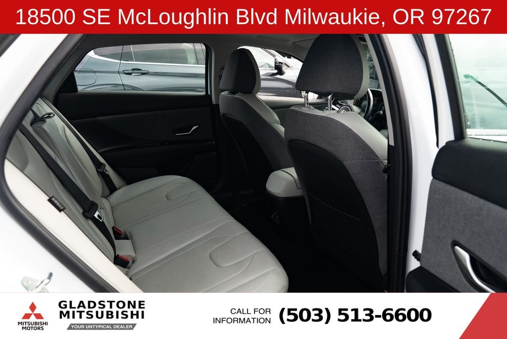 Used 2024 White Hyundai Limited image 25