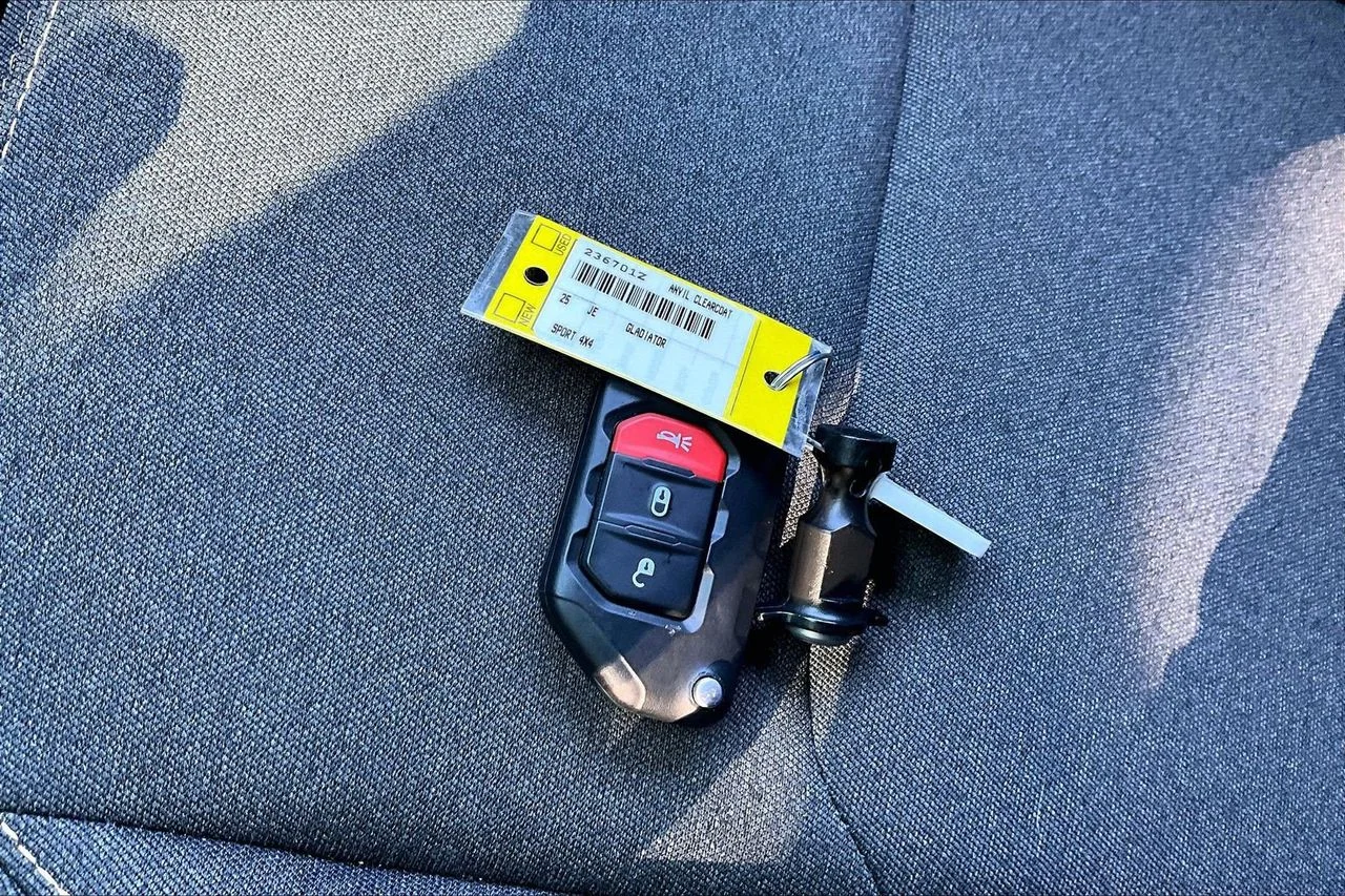 Certified Used 2025 Gray Jeep Sport S image 31