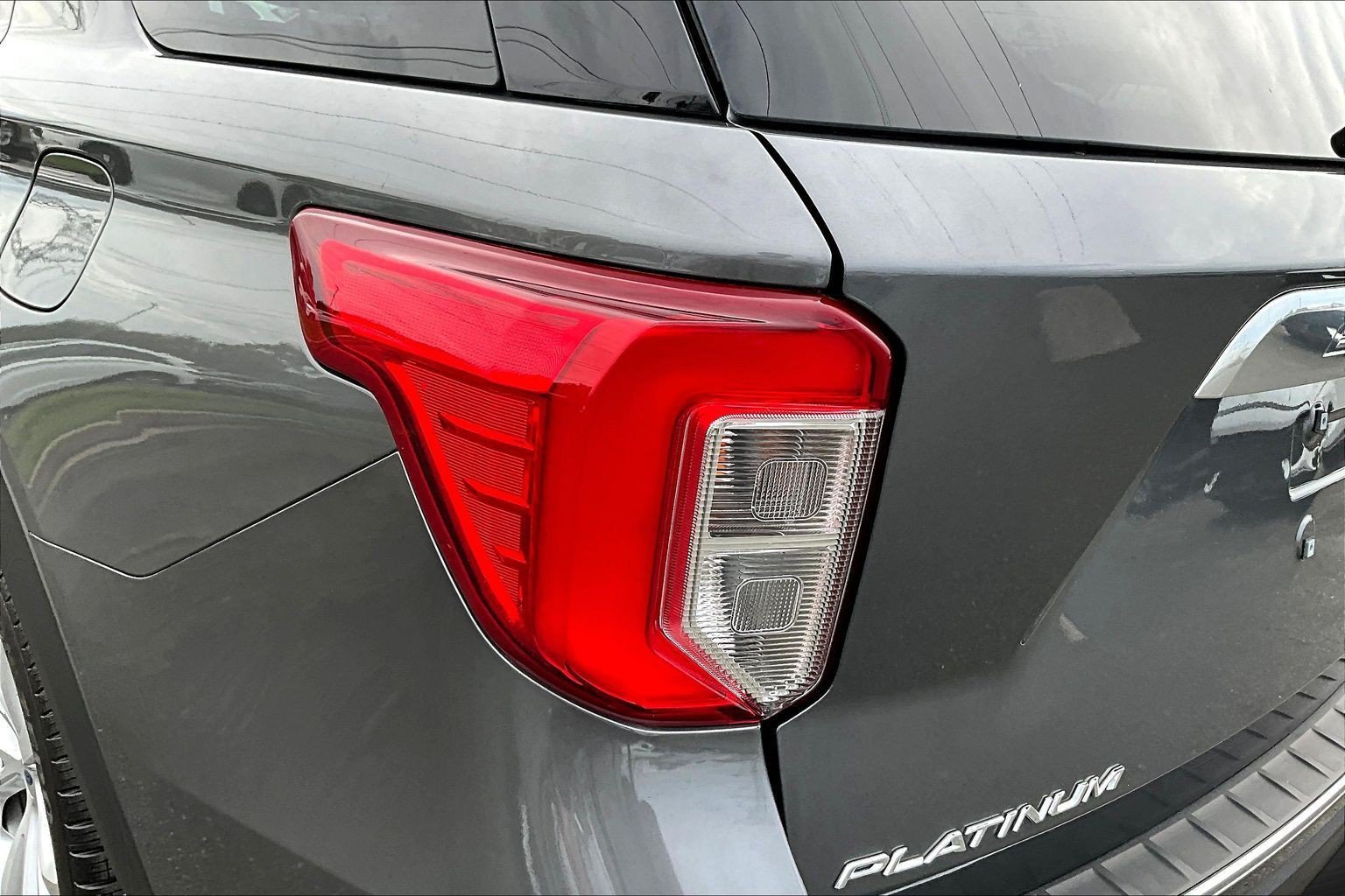 Used 2024 Gray Ford Platinum image 21