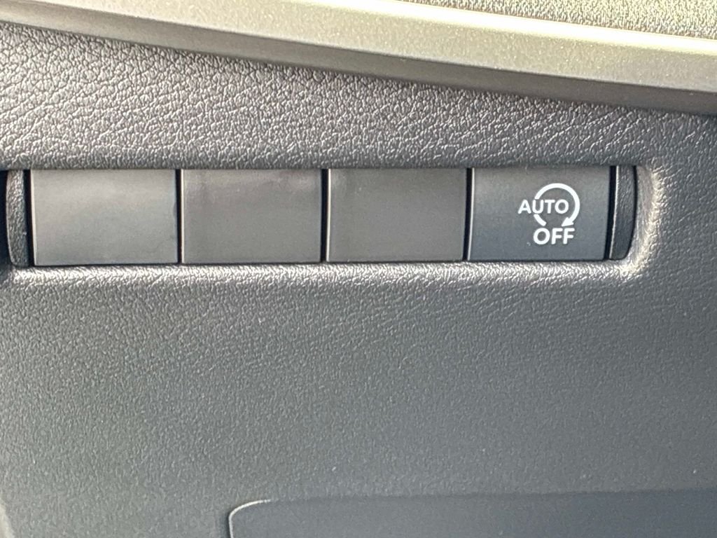 Used 2025 Gray Nissan SV image 22