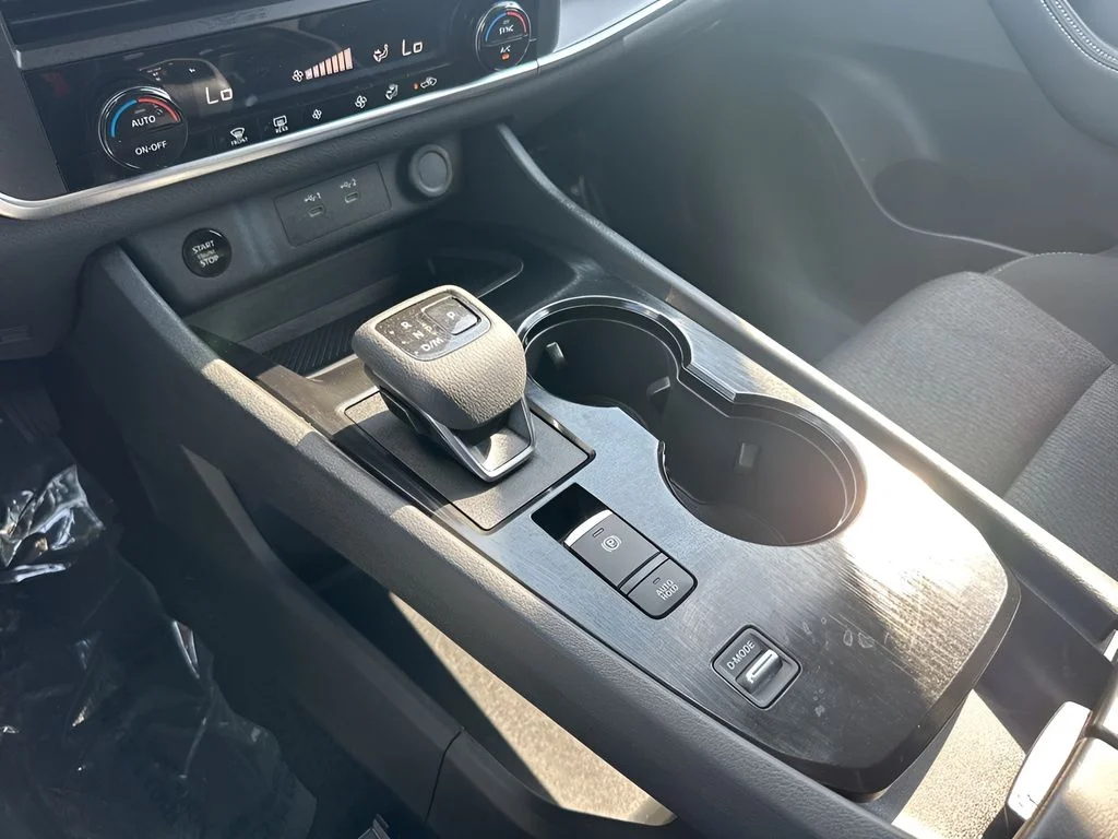 Used 2025 Silver Nissan SV image 16