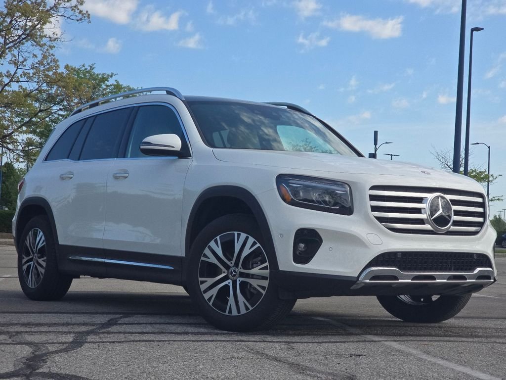 2024 Mercedes-Benz GLB GLB 250 4MATIC's photo