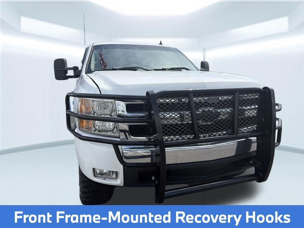 Used 2007 White Chevrolet LT image 6