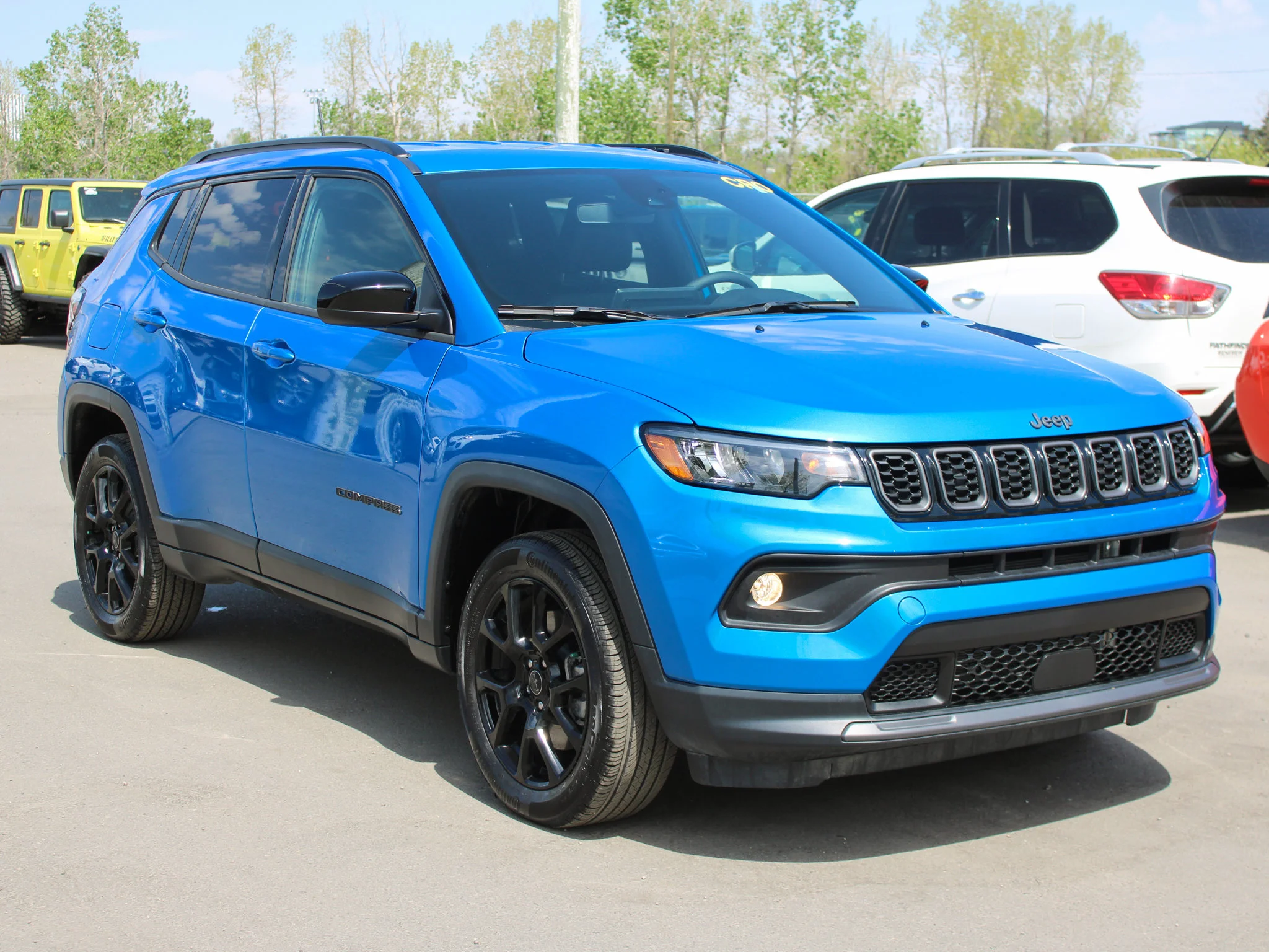Certified Used 2025 Blue Jeep Altitude * Heated Seats, Navigation, Backup Camera, No Accidents, Apple CarPlay image 9