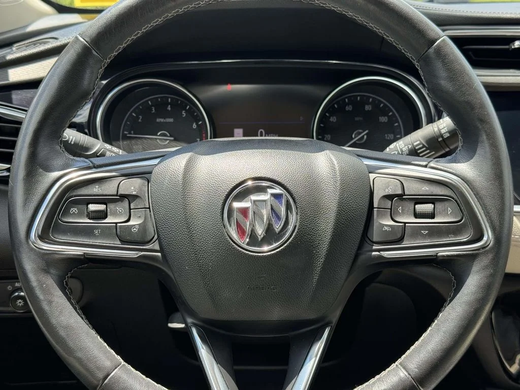 Used 2020 White Frost Buick Essence image 16