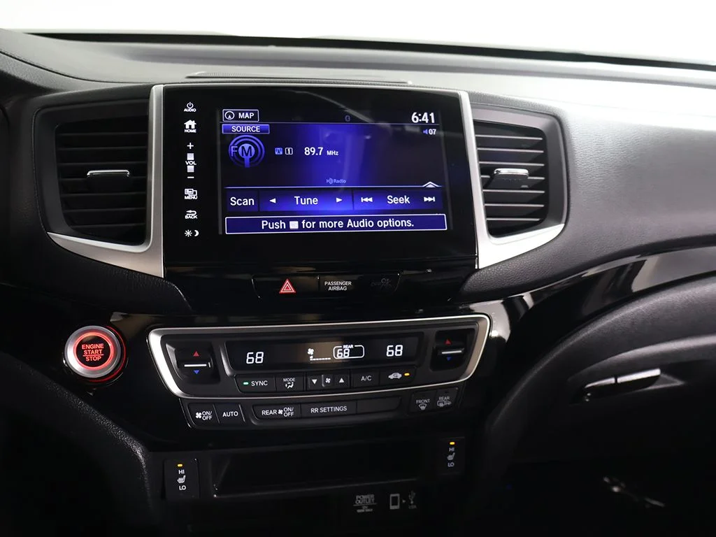 Used 2019 Crystal Black Pearl Honda RTL-E image 53