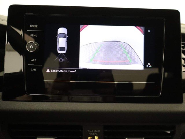 New 2026 Pure White Volkswagen 1.5T Sport image 10