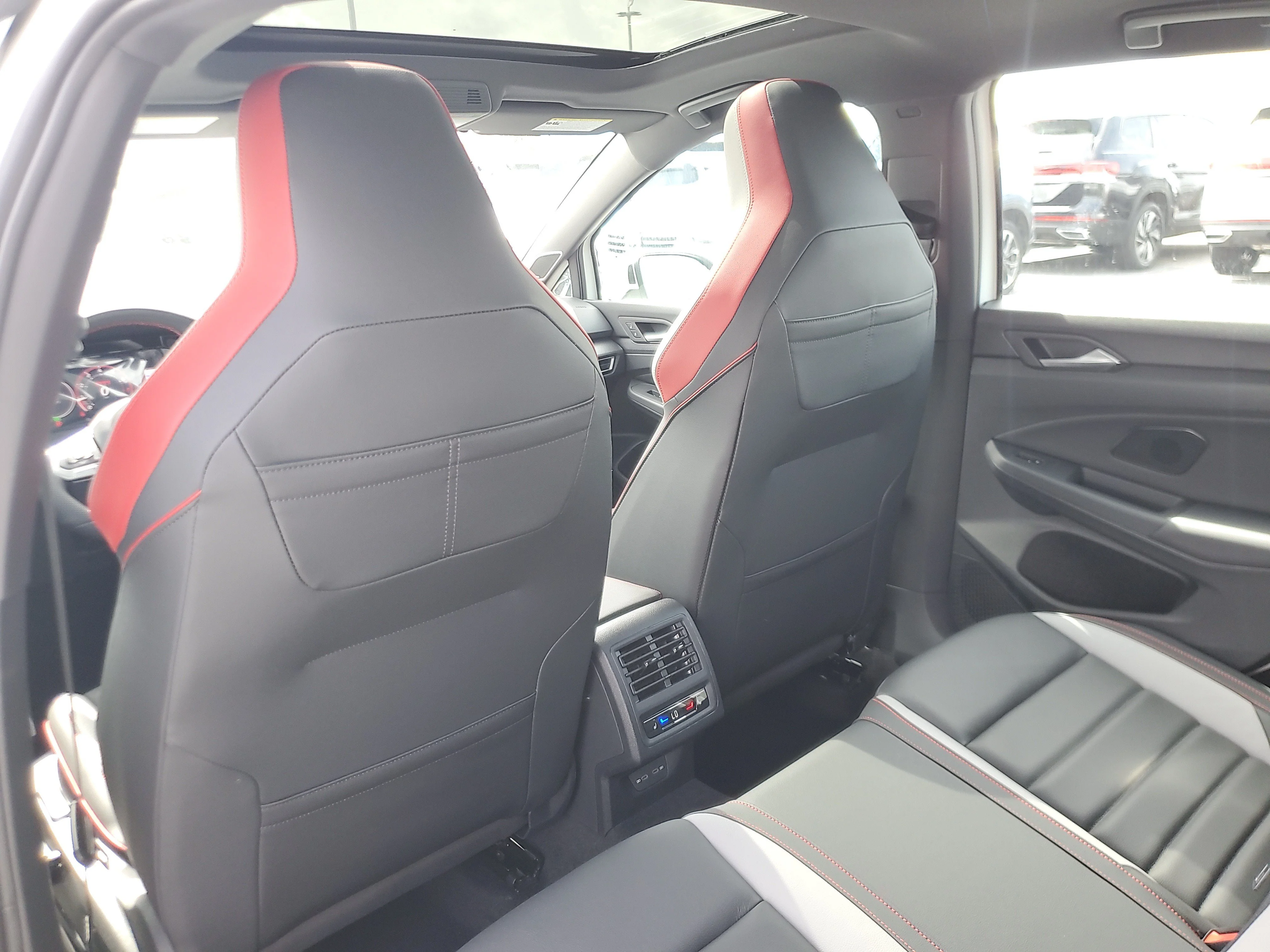 New 2026 White Volkswagen Autobahn image 9