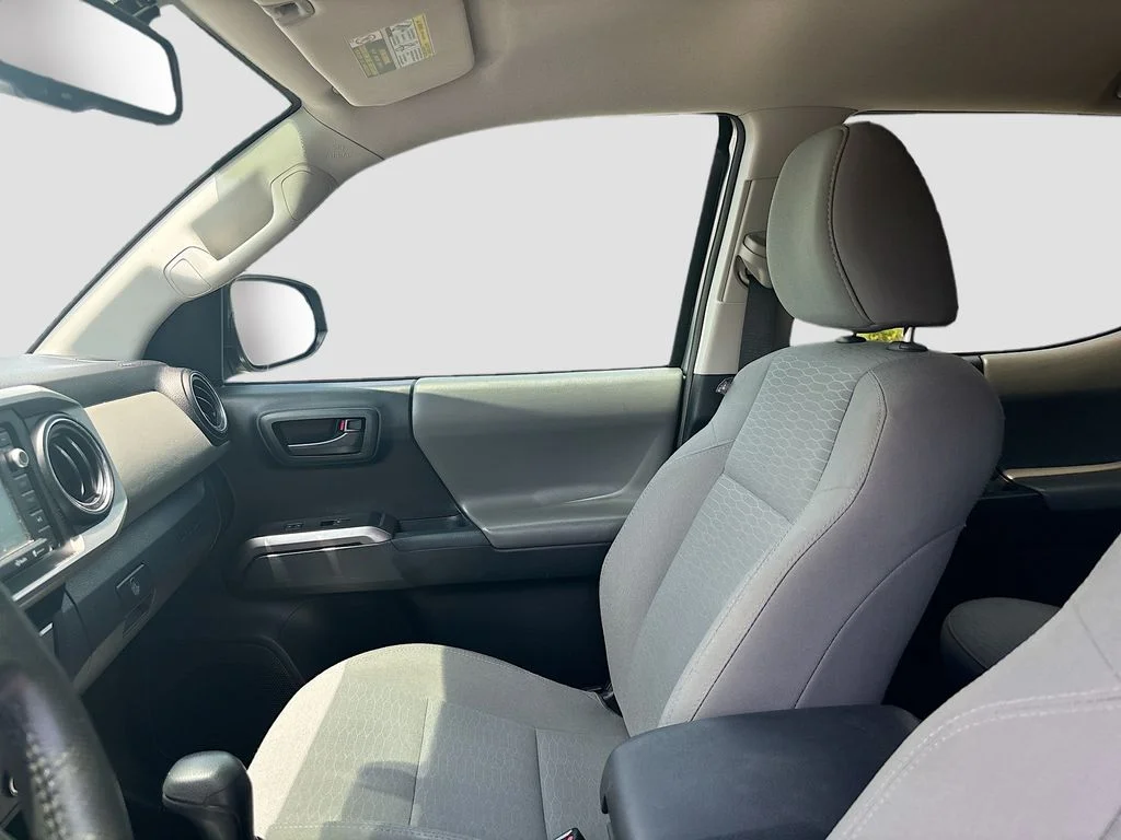 Used 2017 Silver Sky Metallic Toyota SR5 image 30