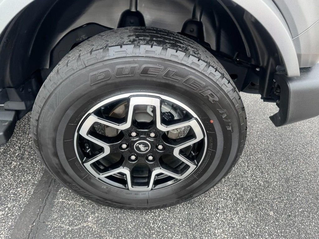2023 Ford Bronco 2-Door Outer Banks - Photo 8