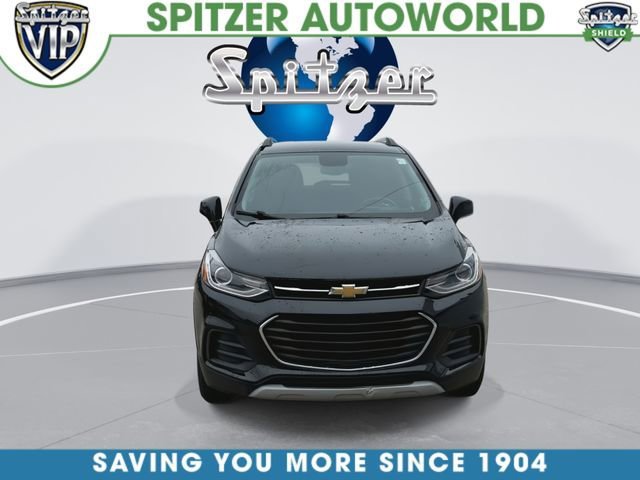 Used 2020 MOSAIC BLACK METALLIC Chevrolet LT image 4