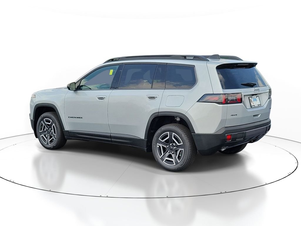 New 2026 Silver Zynith Clearcoat Jeep Laredo image 3