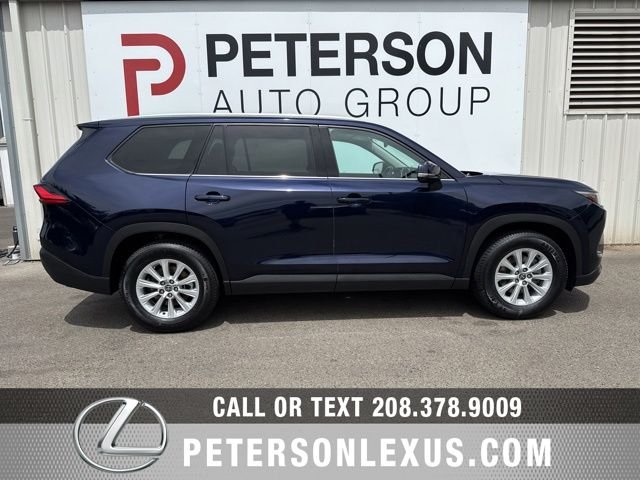 Used 2024  Toyota XLE image 3