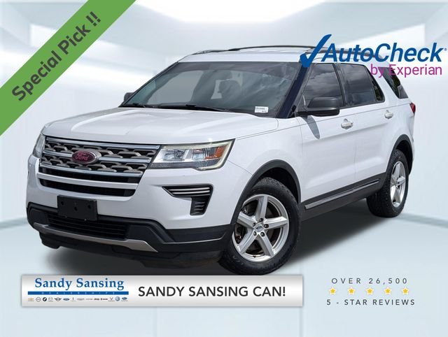 Used 2018 White Ford XLT image 1