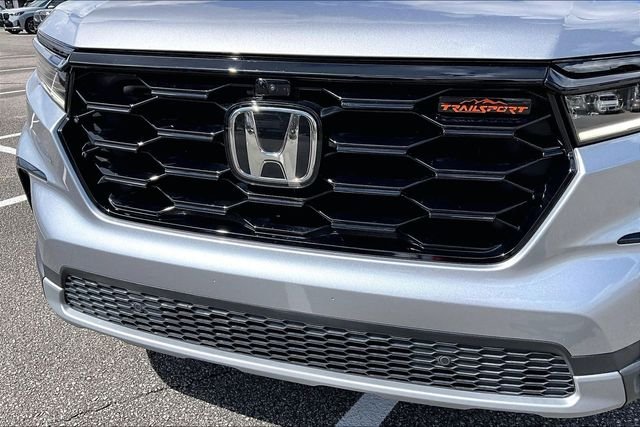 Used 2025  Honda TrailSport image 32