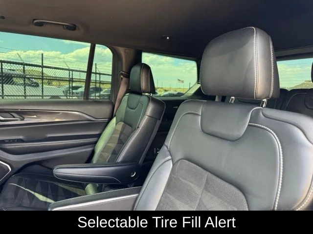 Used 2021 White Jeep Altitude image 17