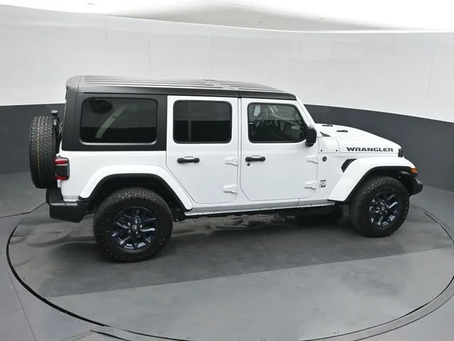 New 2026 Bright White Clear-Coat Exterior Paint Jeep 85th Anniversary Edition image 32