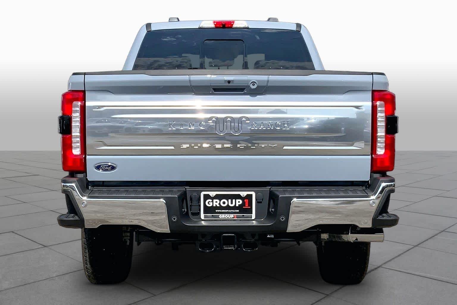New 2026 Glacier Gray Metallic Tri-Coat Ford F-250® King Ranch® image 4
