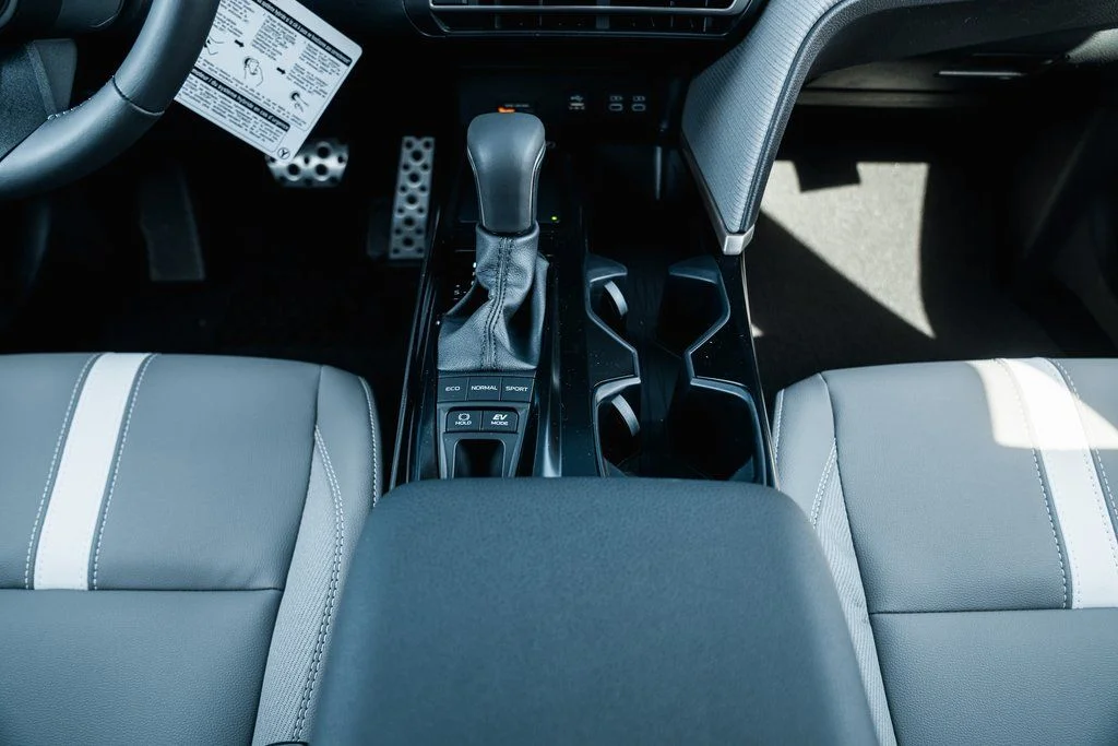 2026 Toyota Camry SE - Photo 22