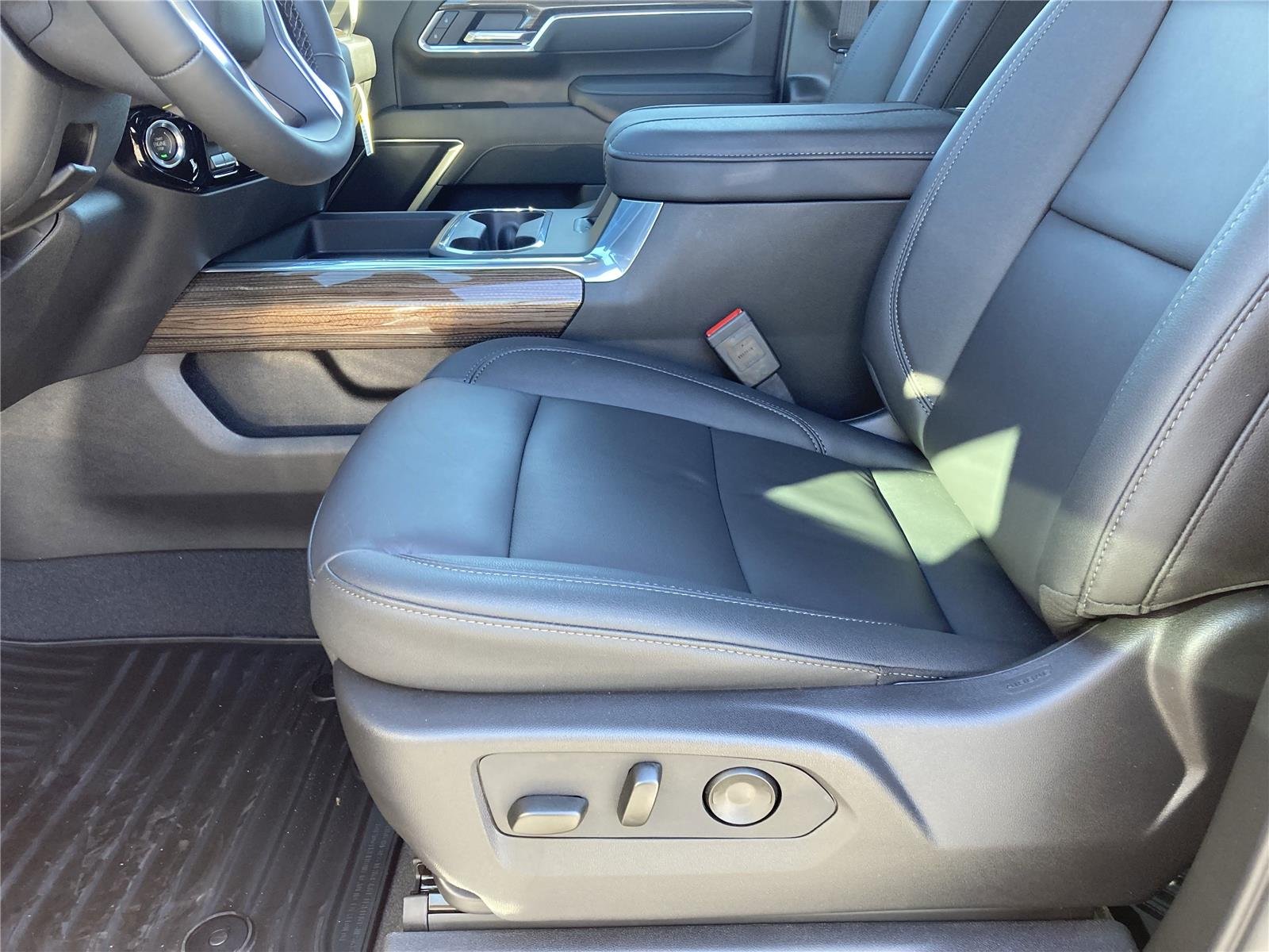 2026 Chevrolet Silverado 2500 HD LT - Photo 22