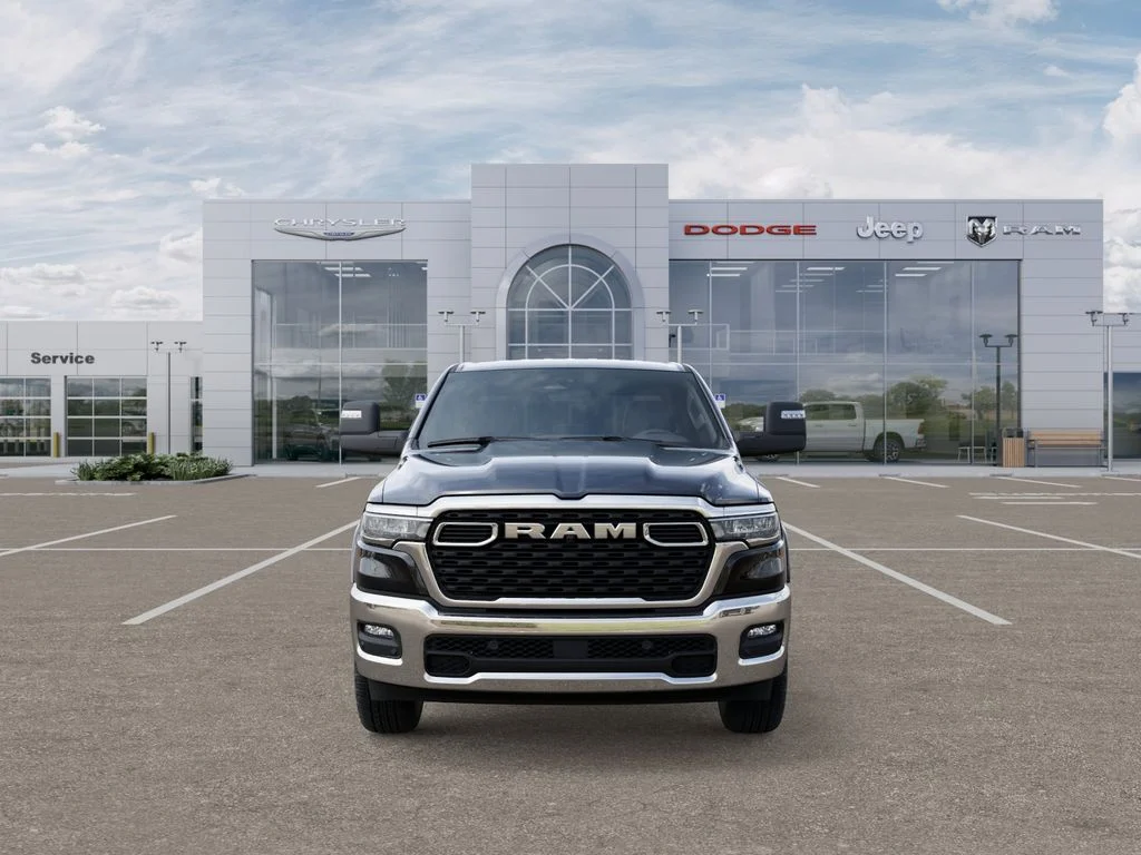 New 2025 Diamond Black Crystal Pearl-Coat Exterior Paint RAM Big Horn/Lone Star image 7