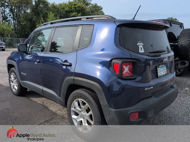 Used 2016 Blue Jeep Latitude image 4